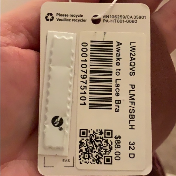 Lululemon Awake to Lace Bra - Picture 6 of 7